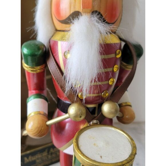 Vintage Dandee musical AS IS Nutcracker home Xmas decor animated - Picture 11 of 12